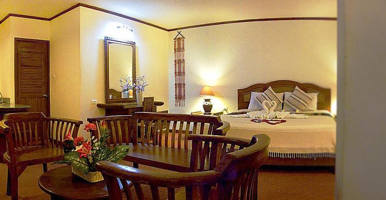 Phuphaya Resort Pattaya Bilik gambar
