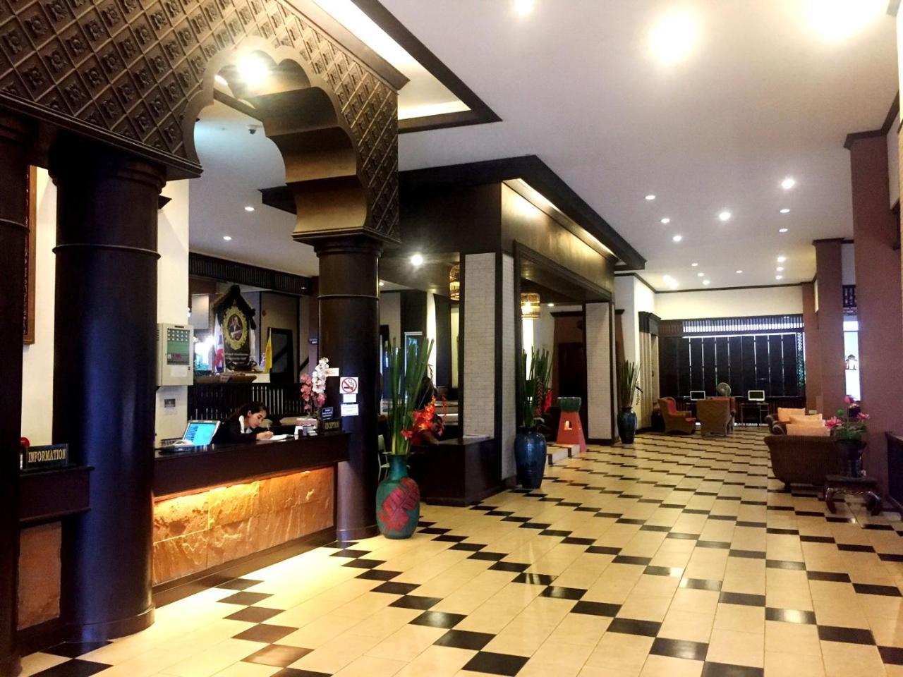Phuphaya Resort Pattaya Luaran gambar