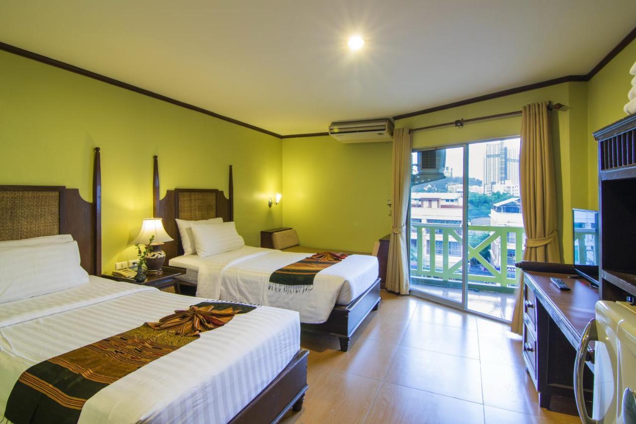 Phuphaya Resort Pattaya Luaran gambar
