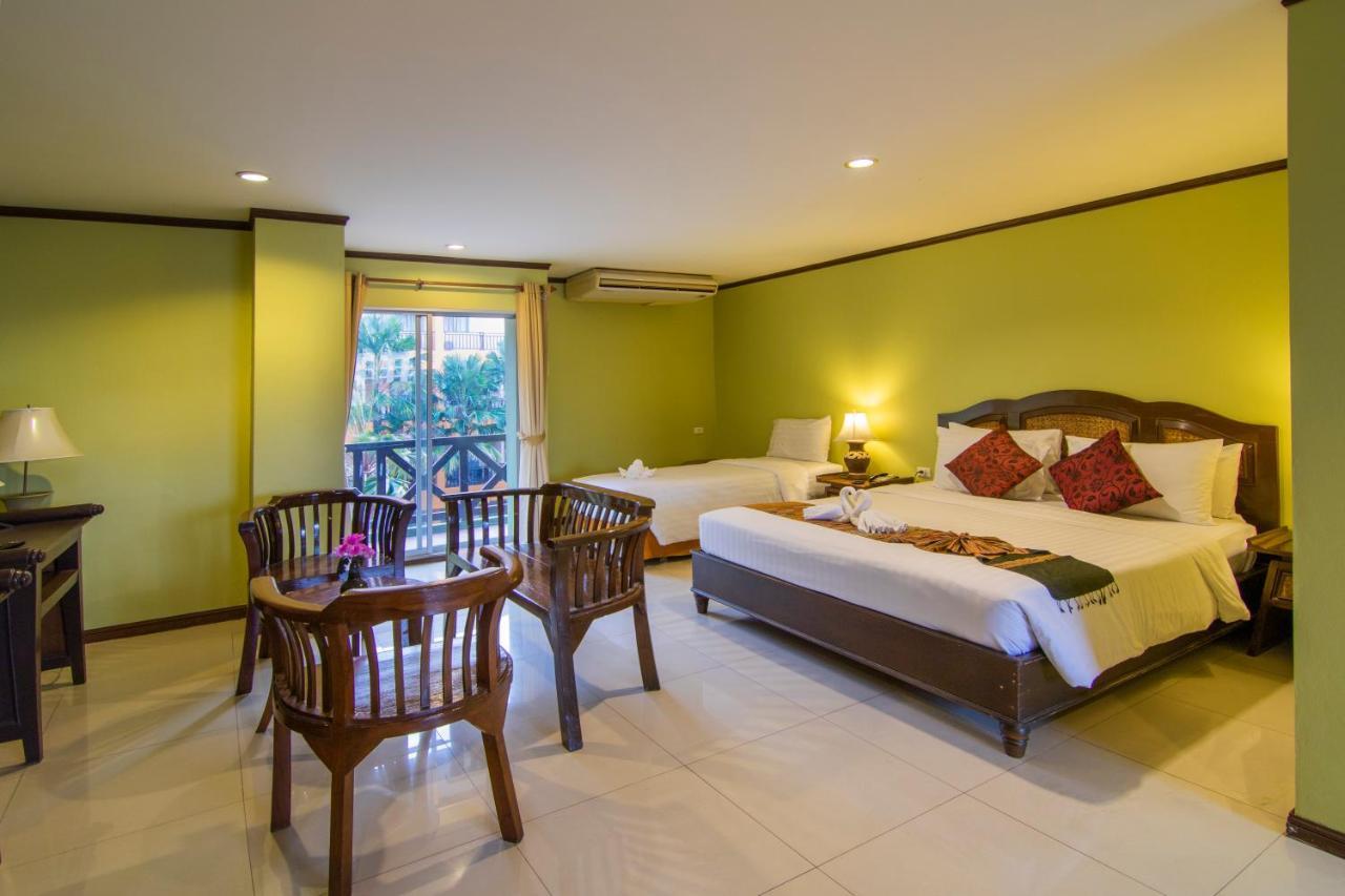 Phuphaya Resort Pattaya Luaran gambar