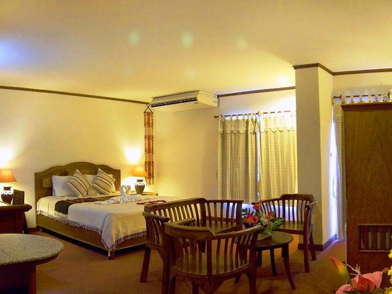 Phuphaya Resort Pattaya Luaran gambar
